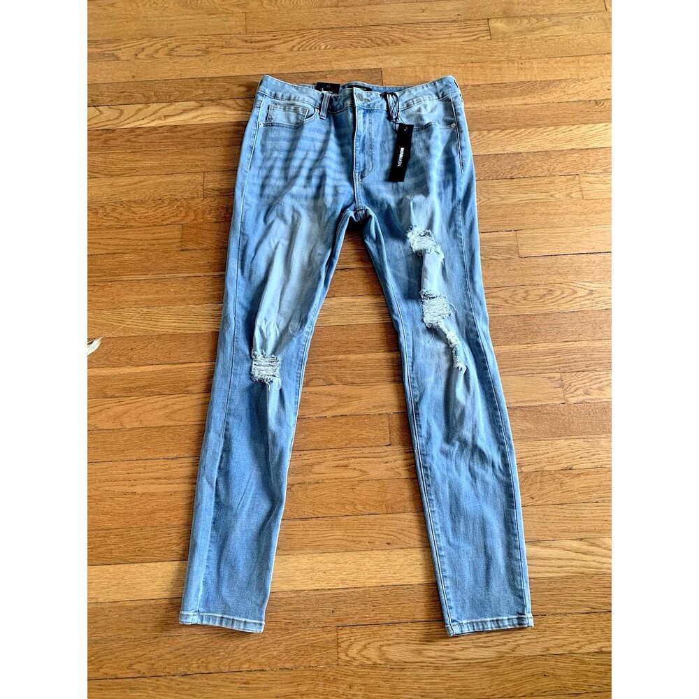 NEW FASHION NOVA Skinny Jeans Men’s Size 34 Ripped Distressed Fit Premium Denim
